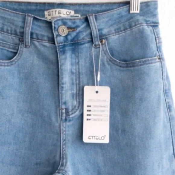 High Rise Wide Leg Denim | Mezclilla Chic - Picture 14 of 14